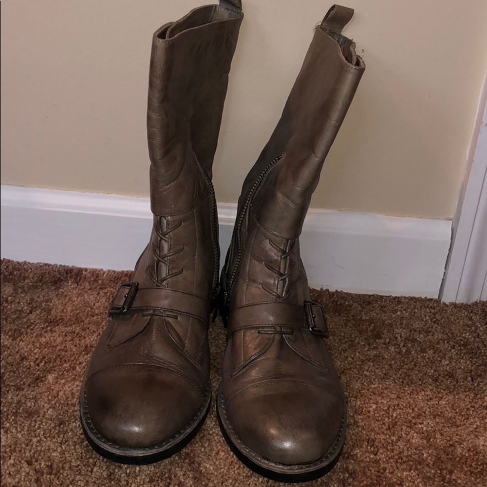 Leather boots